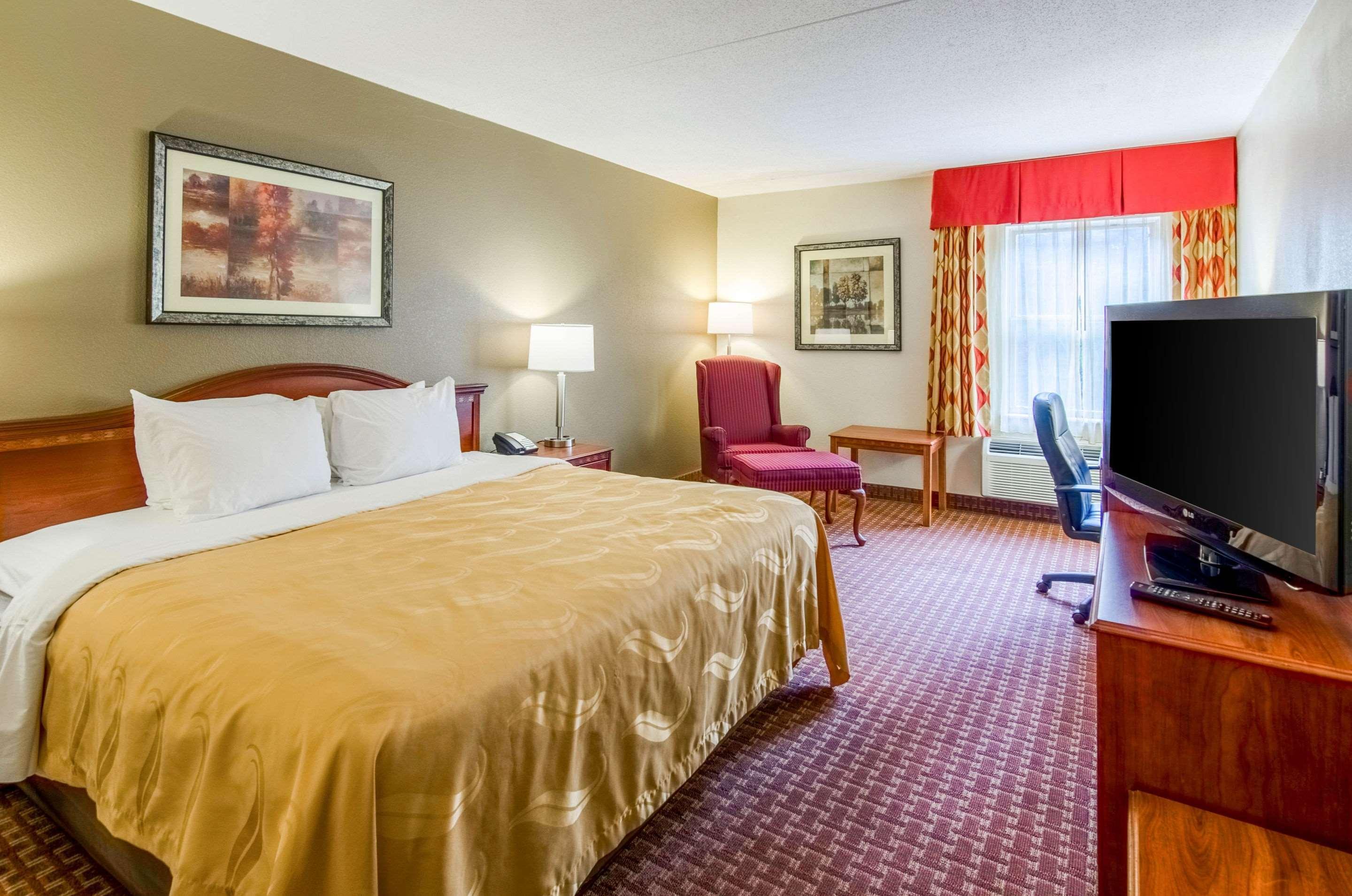 Quality Inn & Suites Lexington Near I-64 And I-81 Timber Ridge Экстерьер фото