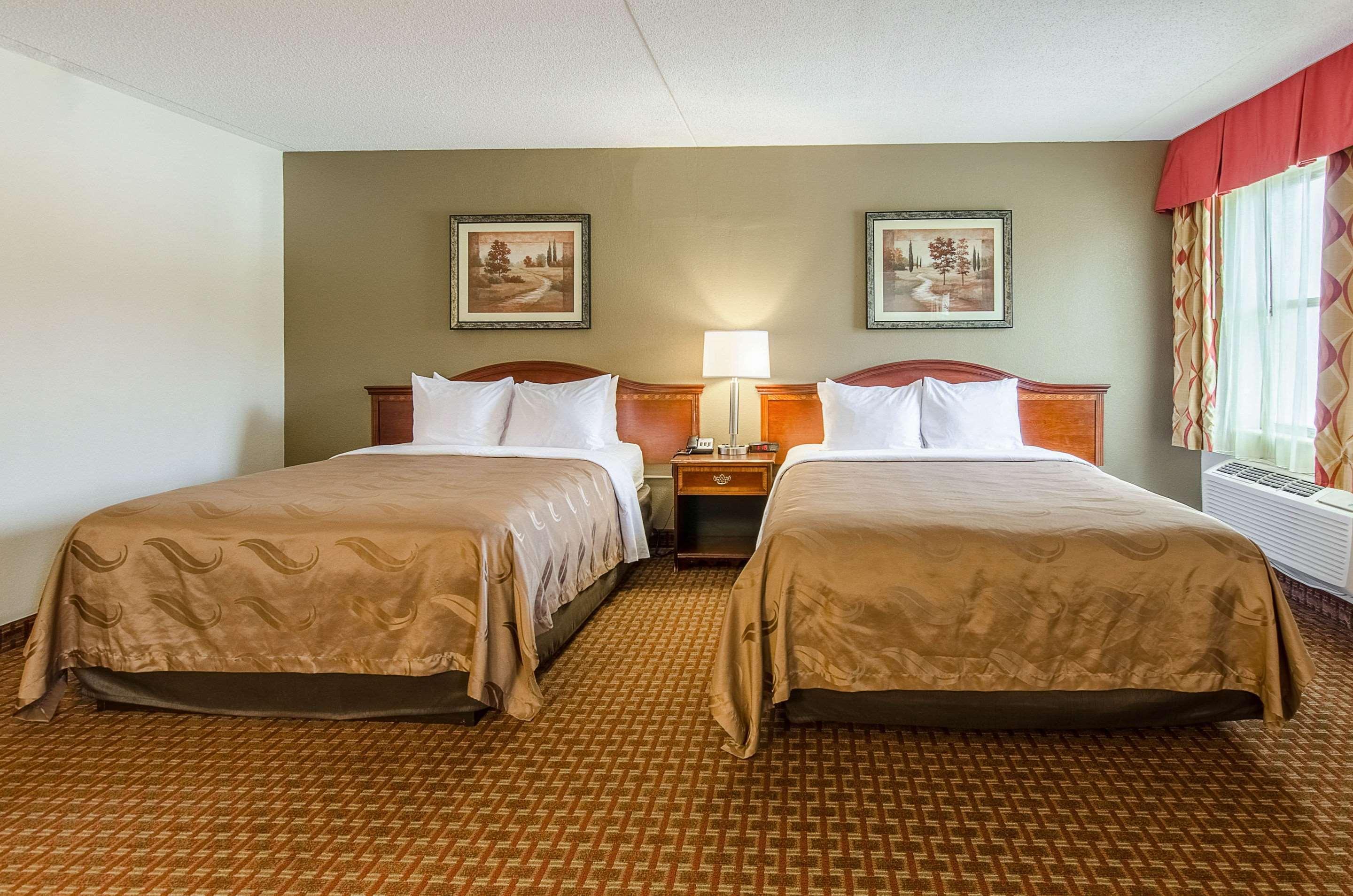Quality Inn & Suites Lexington Near I-64 And I-81 Timber Ridge Экстерьер фото
