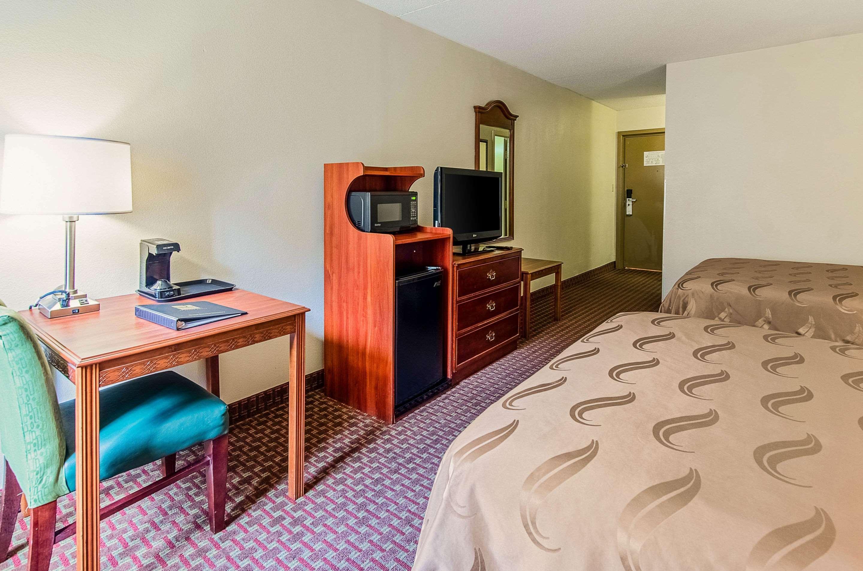 Quality Inn & Suites Lexington Near I-64 And I-81 Timber Ridge Экстерьер фото