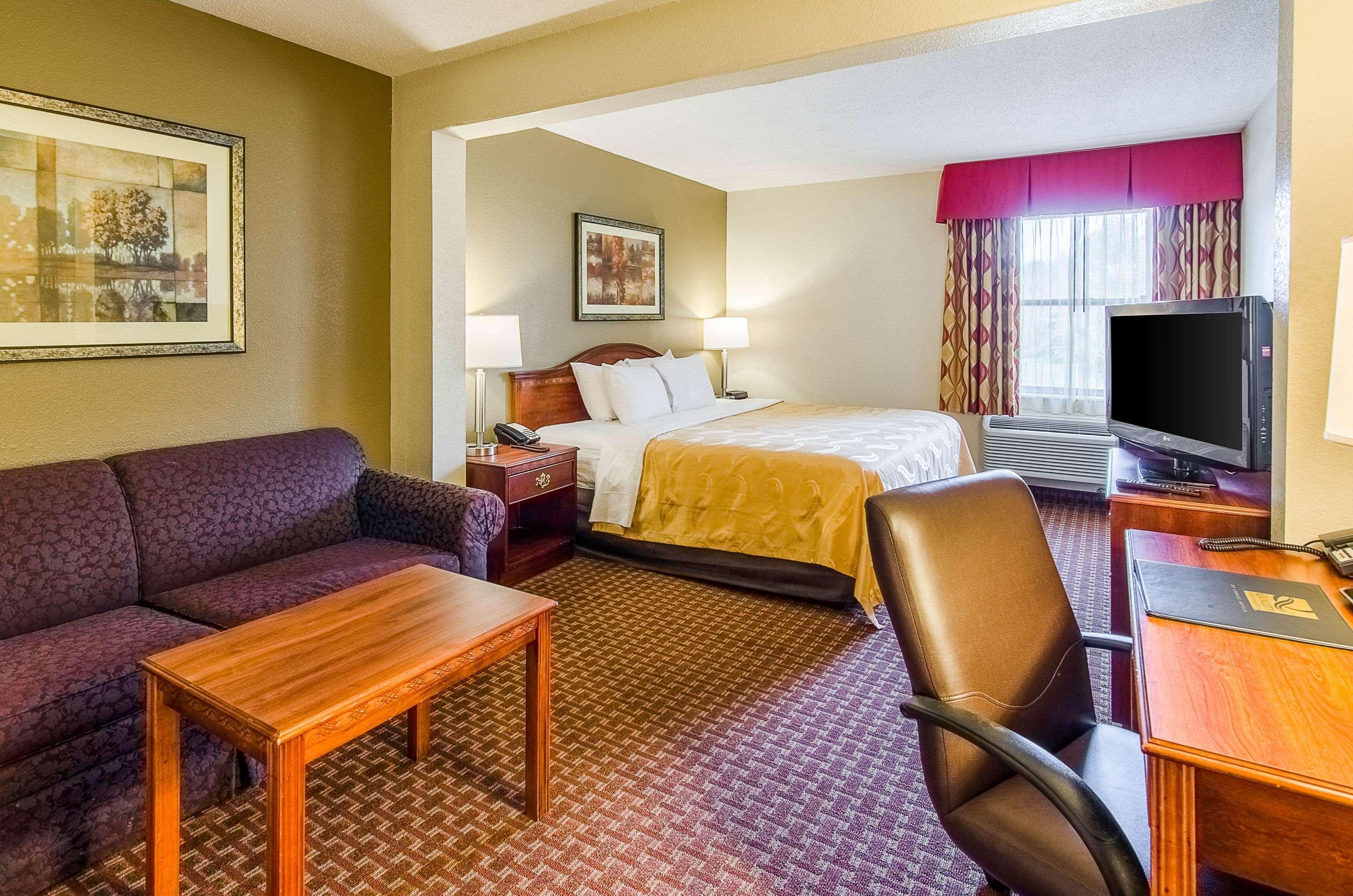 Quality Inn & Suites Lexington Near I-64 And I-81 Timber Ridge Экстерьер фото