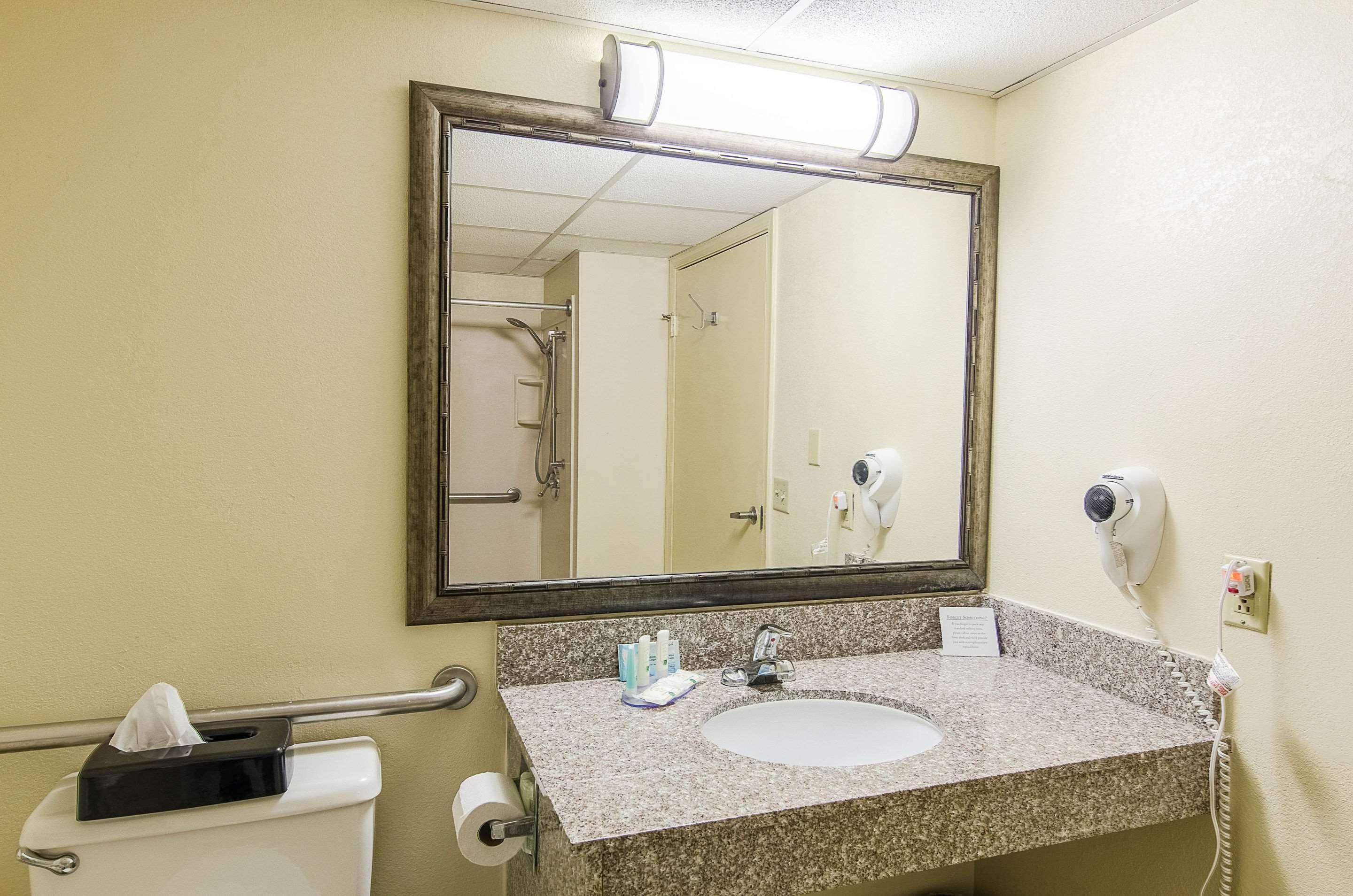 Quality Inn & Suites Lexington Near I-64 And I-81 Timber Ridge Экстерьер фото