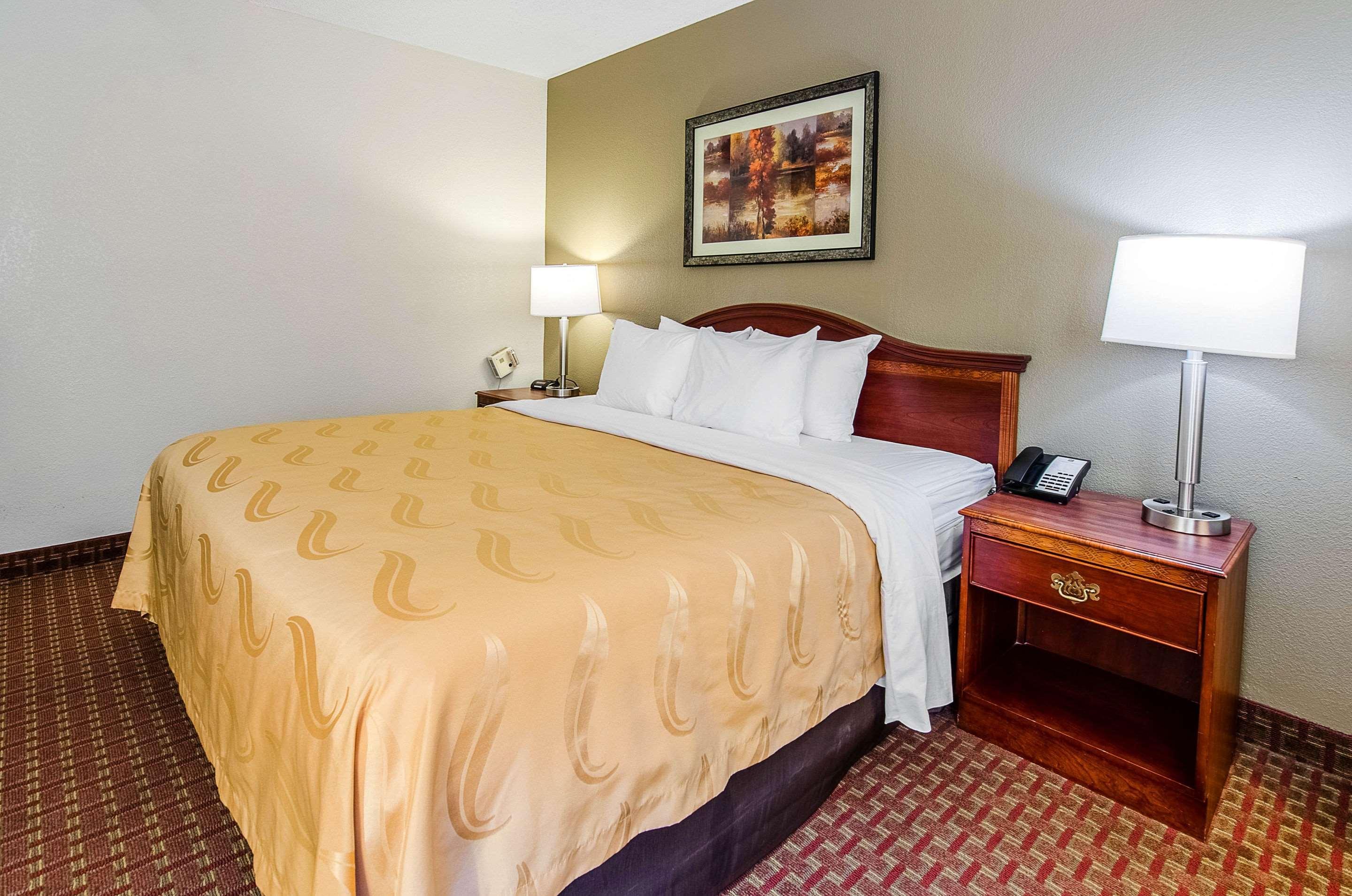 Quality Inn & Suites Lexington Near I-64 And I-81 Timber Ridge Экстерьер фото