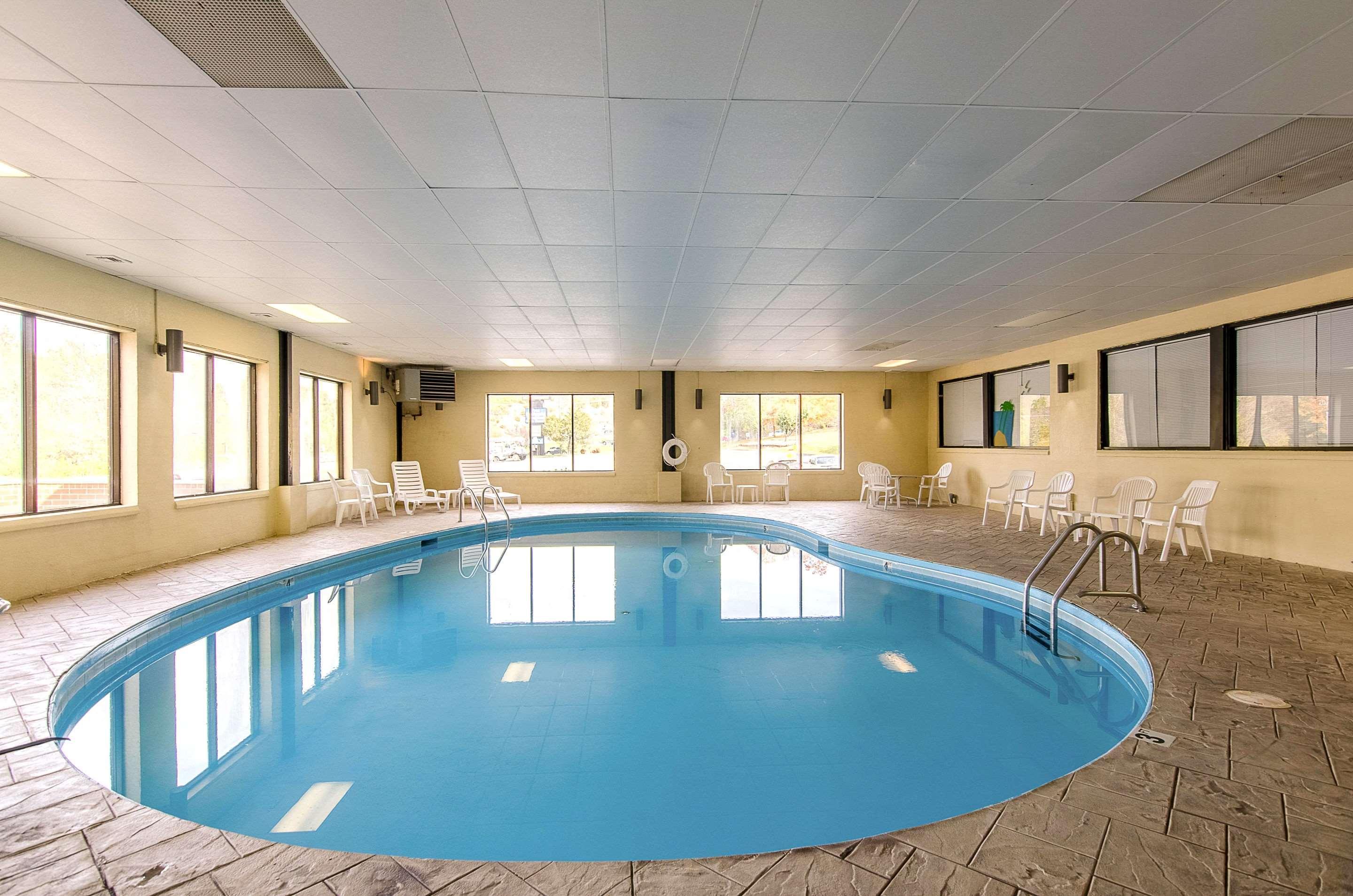 Quality Inn & Suites Lexington Near I-64 And I-81 Timber Ridge Экстерьер фото