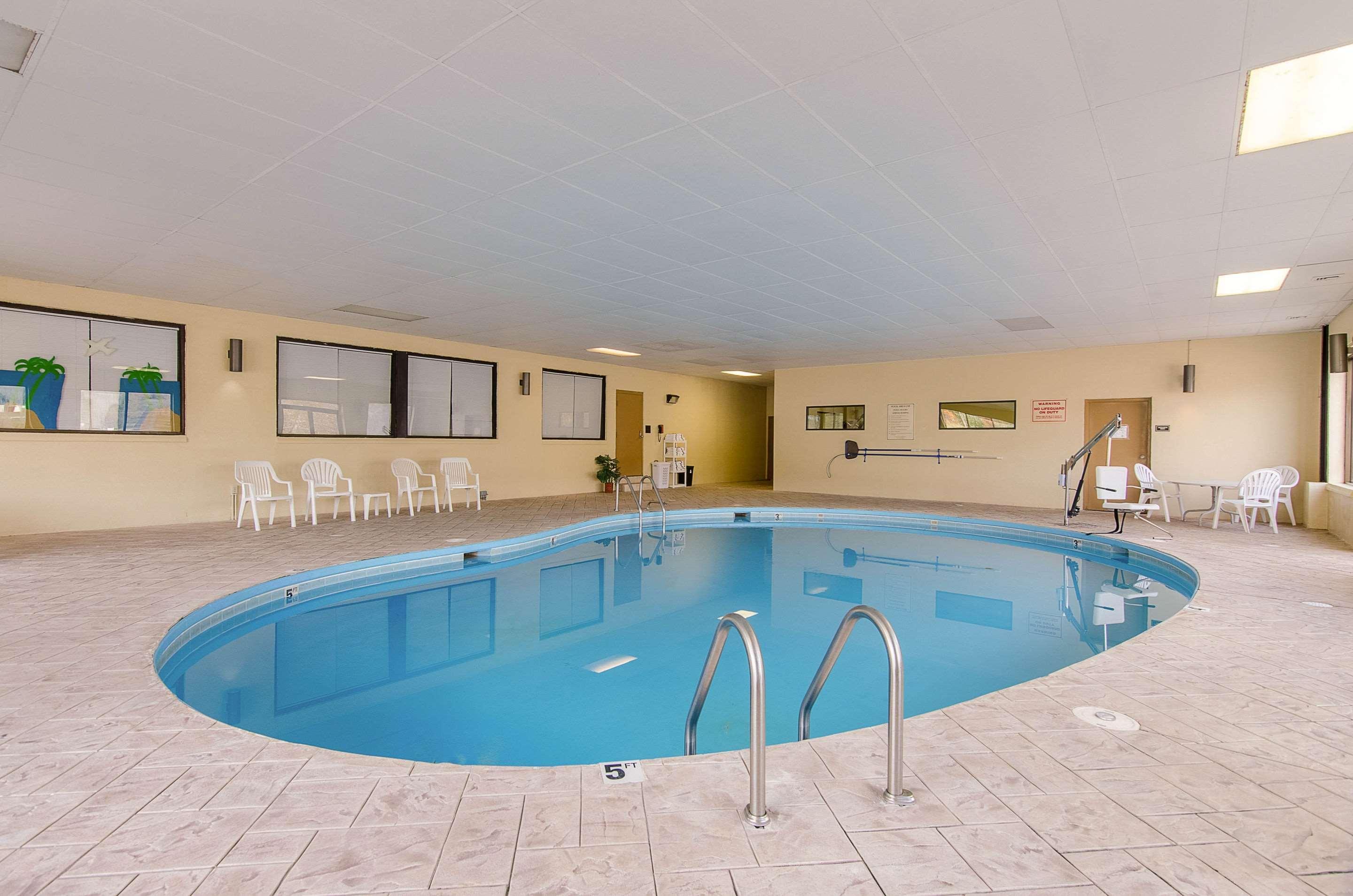 Quality Inn & Suites Lexington Near I-64 And I-81 Timber Ridge Экстерьер фото