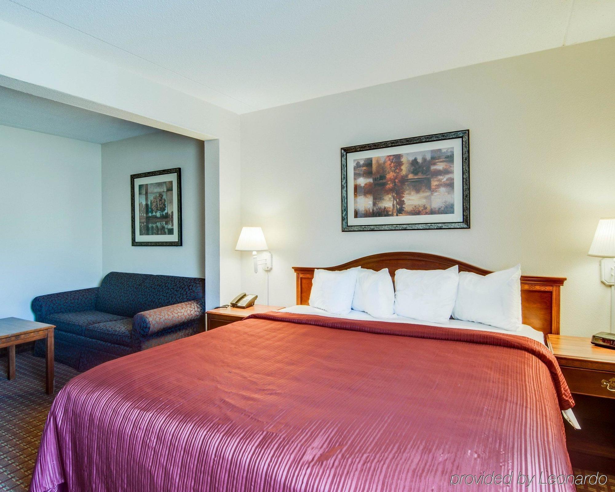 Quality Inn & Suites Lexington Near I-64 And I-81 Timber Ridge Экстерьер фото