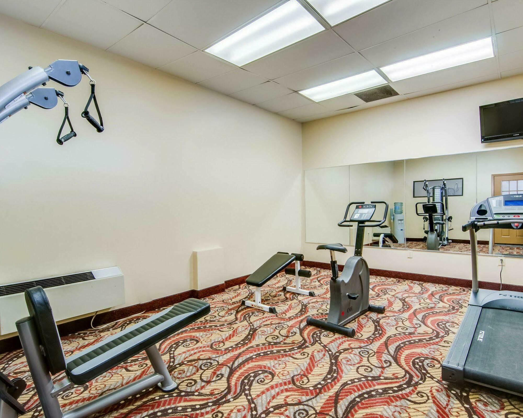 Quality Inn & Suites Lexington Near I-64 And I-81 Timber Ridge Экстерьер фото